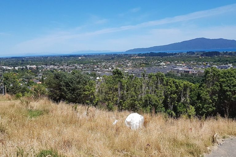 Photo of property in 8 Wilson Way, Waikanae, 5036