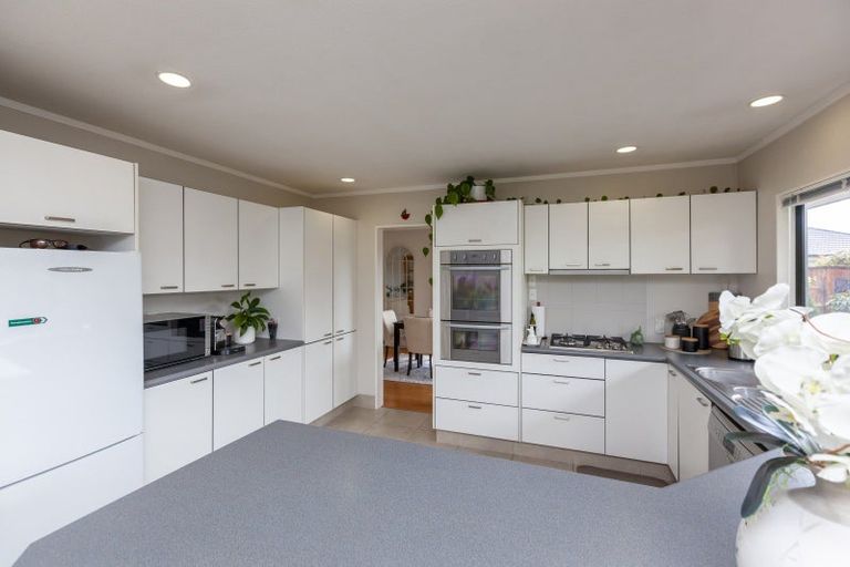 Photo of property in 83 Cedar Drive, Paraparaumu Beach, Paraparaumu, 5032