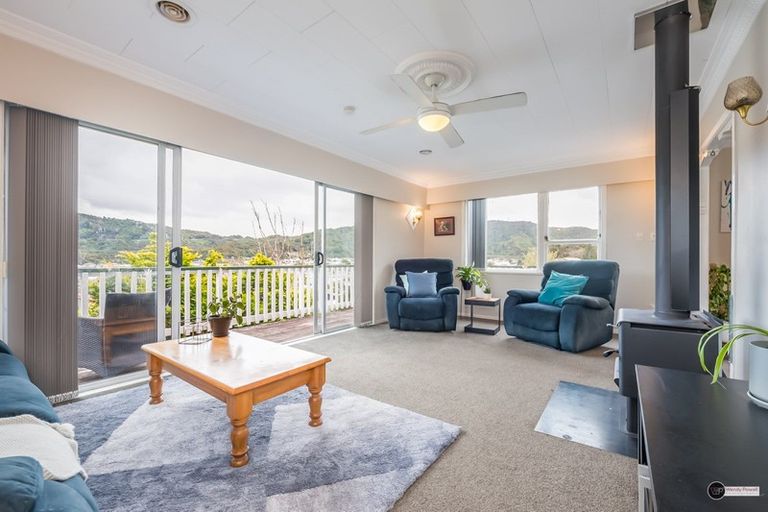 Photo of property in 24 Mimihau Grove, Wainuiomata, Lower Hutt, 5014