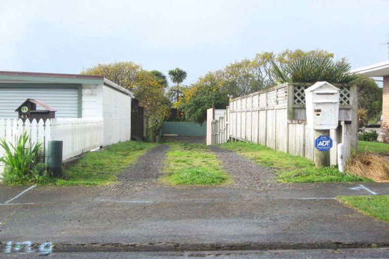 Photo of property in 39 Clifton Drive, Waitara, 4320