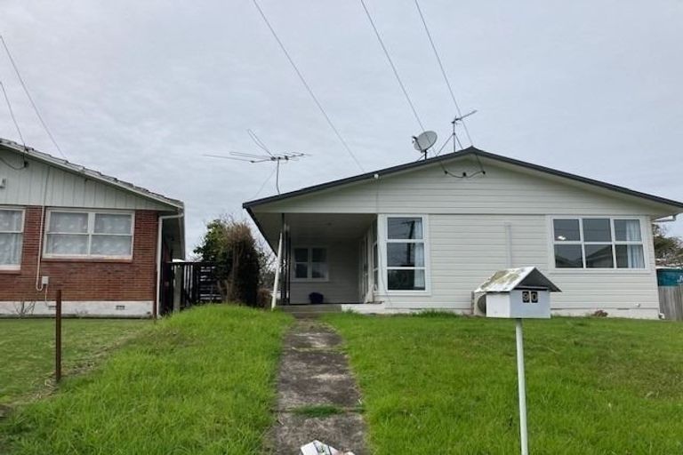 Photo of property in 90 Tiraumea Drive, Pakuranga, Auckland, 2010
