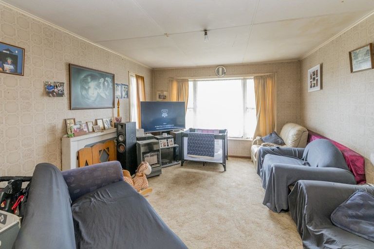 Photo of property in 16 Shamrock Street, Levin, 5510