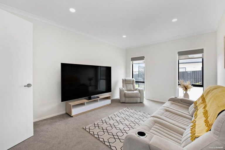 Photo of property in 11 George Town Drive, Beachlands, Auckland, 2018