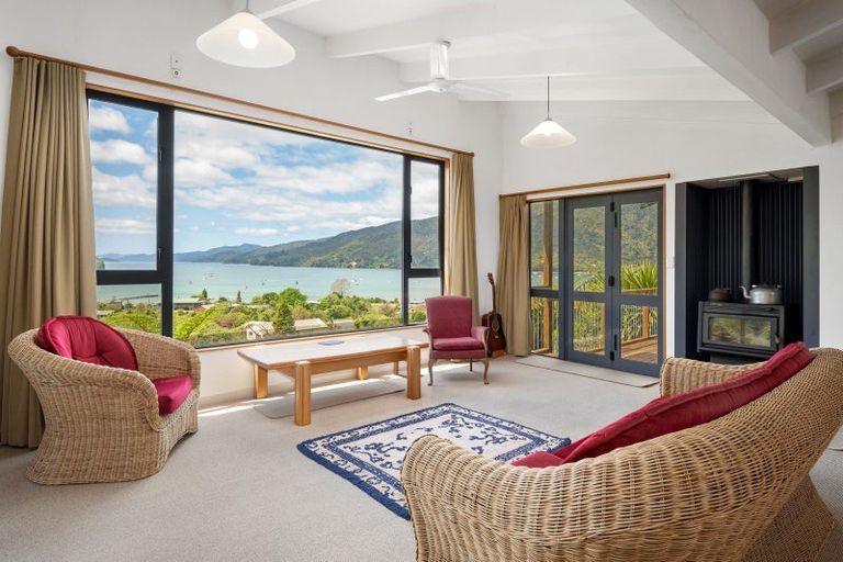 Photo of property in 22 Tirimoana Terrace, Anakiwa, Picton, 7281