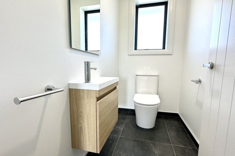 Photo of property in 33 Billy Way, West Plains, Invercargill, 9874