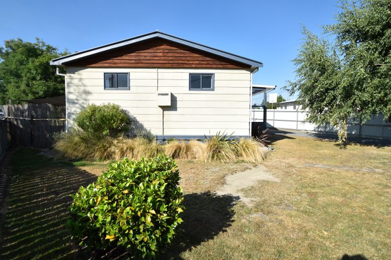 Photo of property in 15 Omahau Crescent, Twizel, 7901