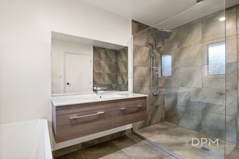 Photo of property in 87 Elm Row, Dunedin Central, Dunedin, 9016