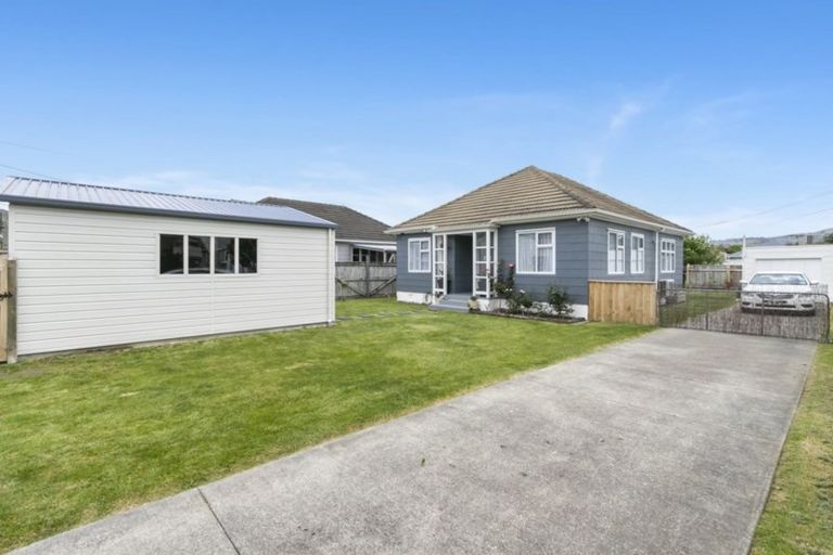 Photo of property in 261 Naenae Road, Naenae, Lower Hutt, 5011