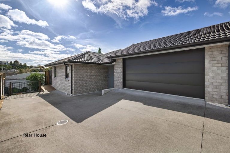 Photo of property in 121 Sutherland Road, Brookfield, Tauranga, 3110