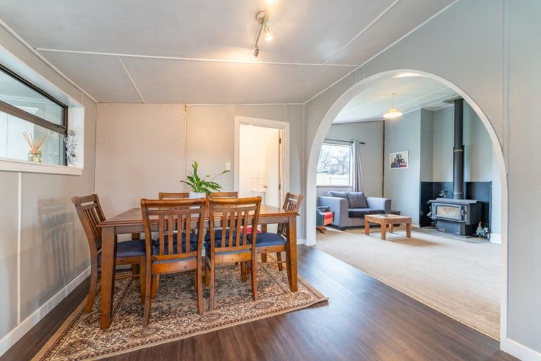 Photo of property in 24 Queen Street, Pareora, 7912