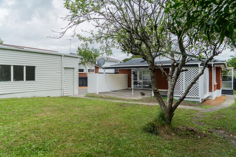 Photo of property in 41 Lawrence Crescent, Hillpark, Auckland, 2102