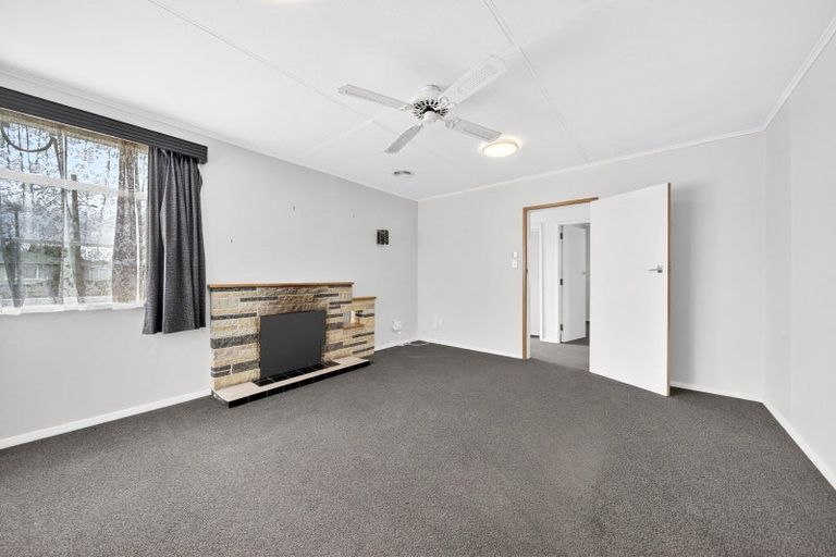 Photo of property in 6 Jones Place, Masterton, 5810
