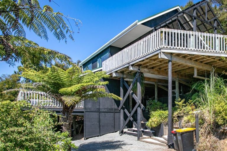 Photo of property in 23 Pine Grove, Tairua, 3508