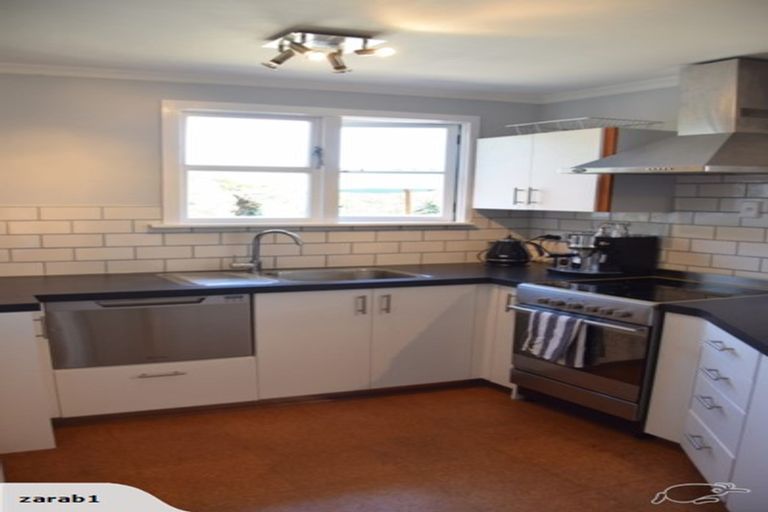 Photo of property in 65 Waimea Street, Westown, New Plymouth, 4310