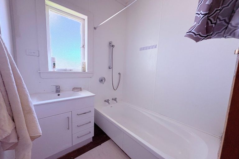 Photo of property in 70 Mclean Street, Wairoa, 4108