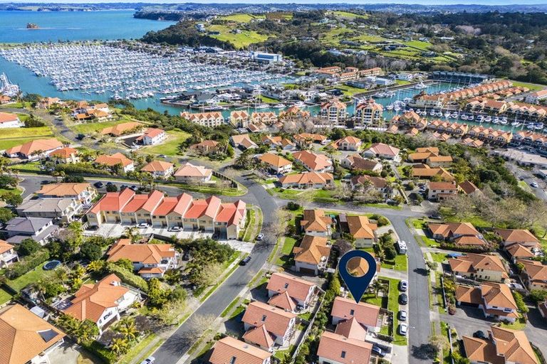 Photo of property in 7a Parkwood Crescent, Gulf Harbour, Whangaparaoa, 0930
