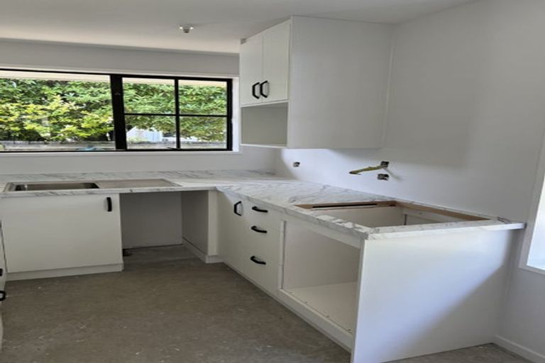 Photo of property in 1/3 Paprika Place, Bishopdale, Christchurch, 8053