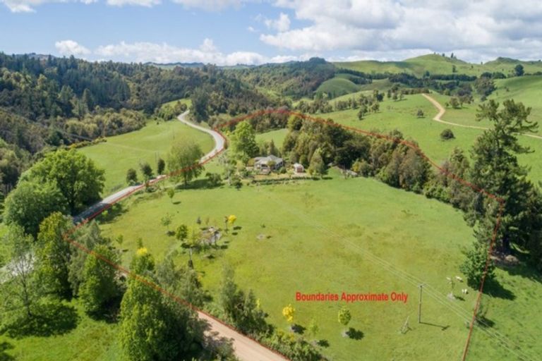 Photo of property in 281 Tadmor-bushend Road, Tapawera, Wakefield, 7096