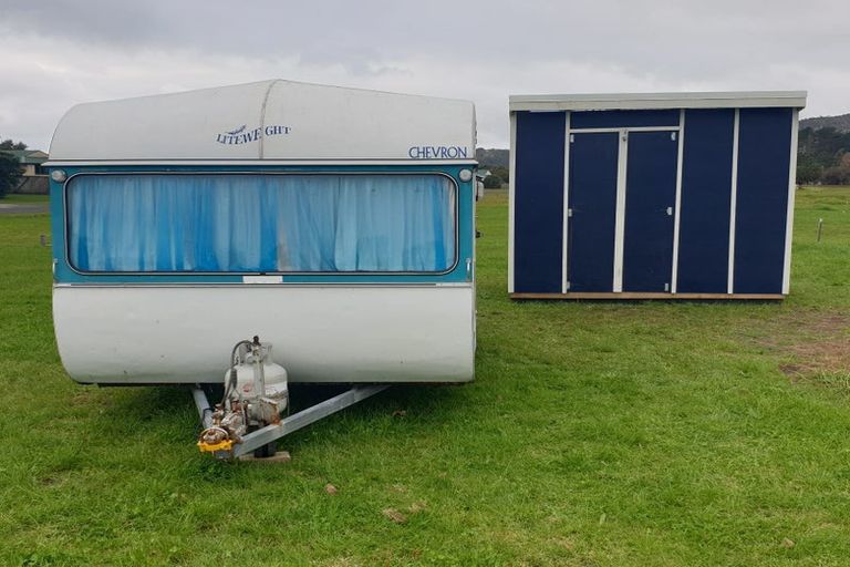 Photo of property in 323 Matarangi Drive, Matarangi, Whitianga, 3592