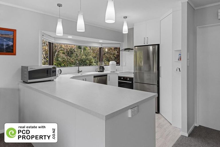 Photo of property in 6b Commins Road, Onerahi, Whangarei, 0110