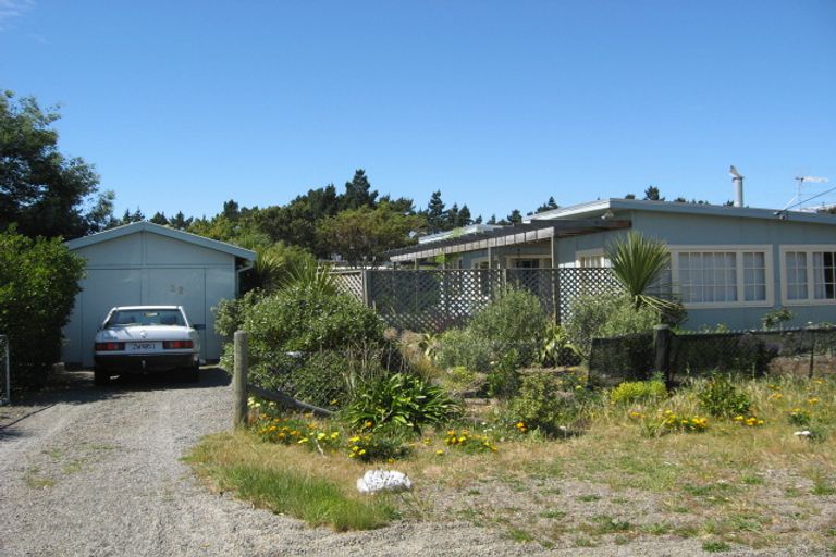 Photo of property in 22 Holton Road, Amberley, 7481