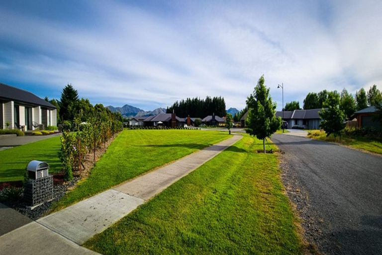 Photo of property in 3 Keats Place, Hanmer Springs, 7334