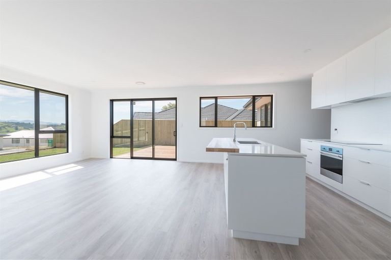 Photo of property in 43 Katania Heights, Brightwater, 7022