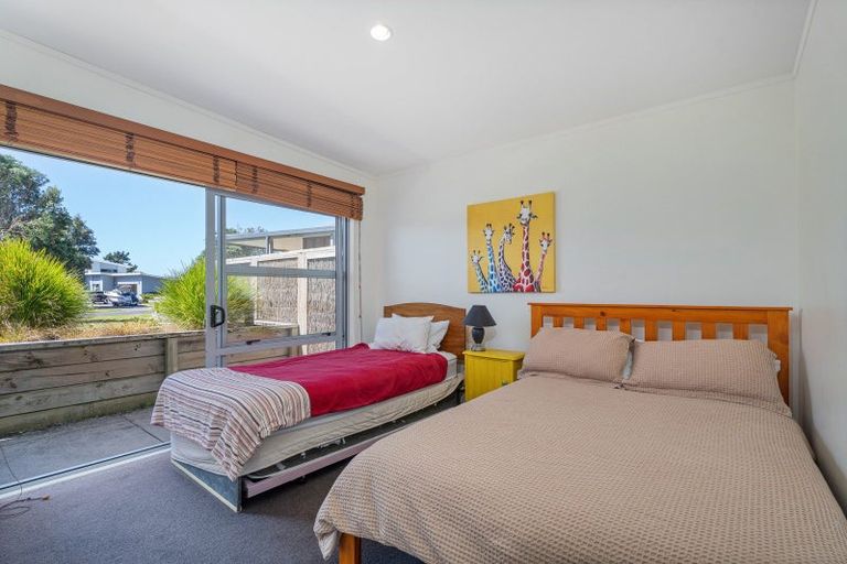 Photo of property in 113 Sands Crescent, Matarangi, Whitianga, 3592