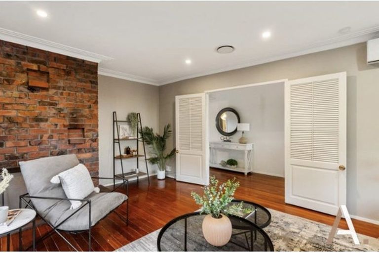 Photo of property in 6 Brough Road, Manurewa East, Auckland, 2102