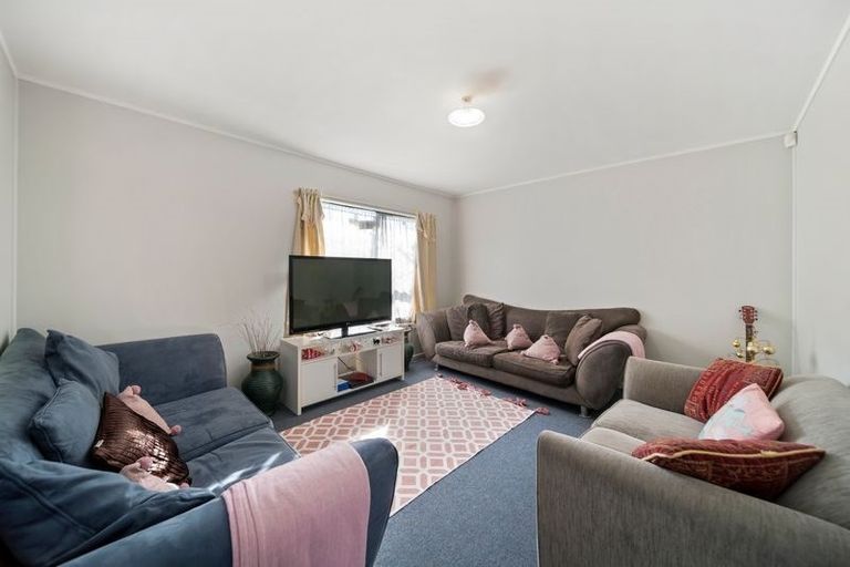 Photo of property in 6/19 Smiths Avenue, Papakura, 2110