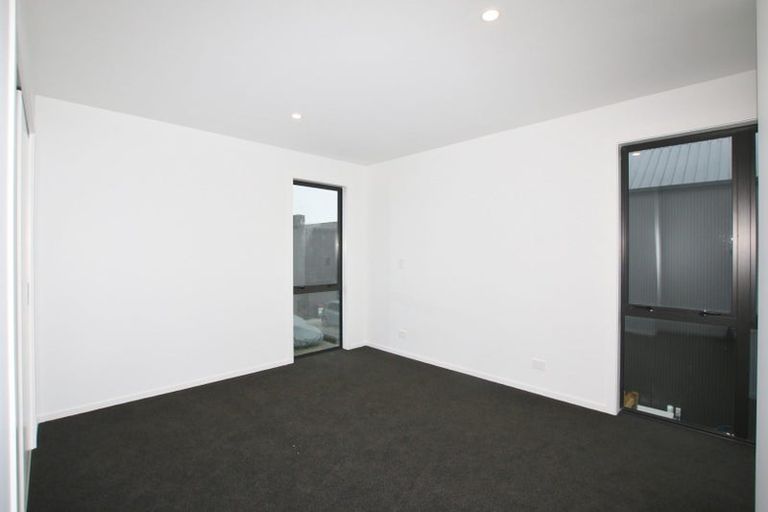 Photo of property in 2a Otaimako Place, Mangere, Auckland, 2022