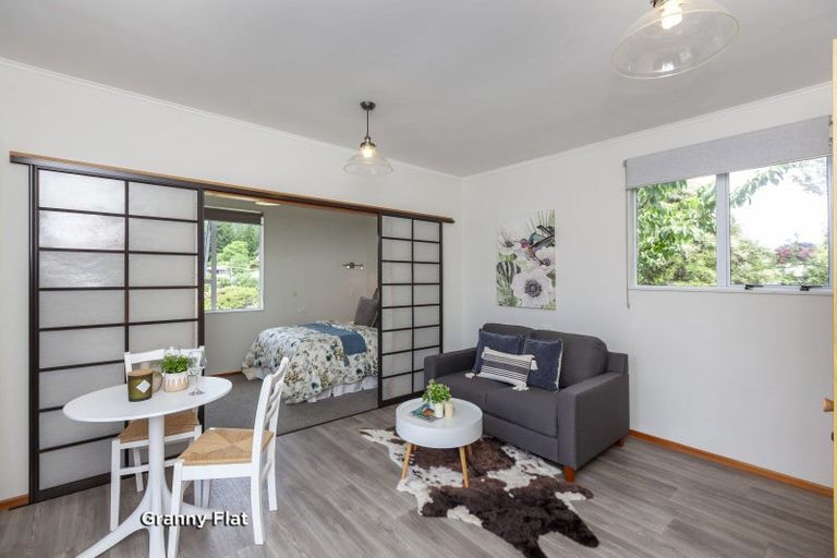 Photo of property in 11 Grange Park Avenue, Raumati South, Paraparaumu, 5032