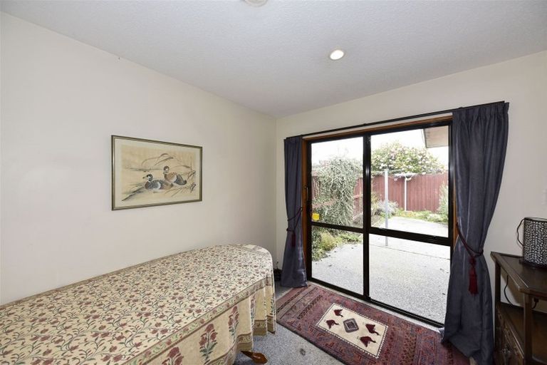 Photo of property in 2/21 Ben Nevis Drive, Broomfield, Christchurch, 8042