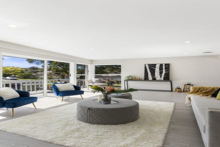 Photo of property in 9 Keldale Place, Forrest Hill, Auckland, 0620