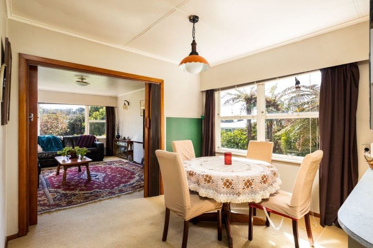 Photo of property in 3 Penrith Street, Westown, New Plymouth, 4310