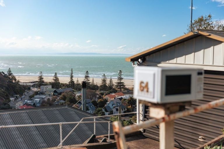 Photo of property in 64 Richmond Hill Road, Richmond Hill, Christchurch, 8081