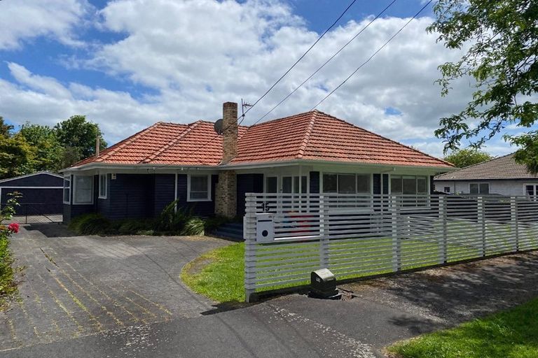 Photo of property in 15 Brown Street, Hamilton East, Hamilton, 3216