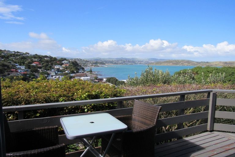 Photo of property in 22 Gordon Road, Plimmerton, Porirua, 5026
