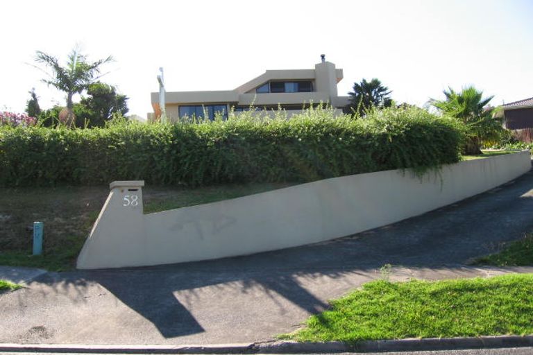 Photo of property in 58 Hebron Road, Waiake, Auckland, 0630