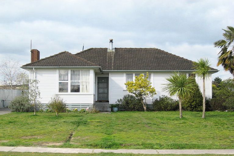 Photo of property in 15 Mackie Street, Waipukurau, 4200