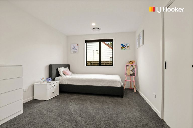 Photo of property in 4 Lambert Street, Abbotsford, Dunedin, 9018