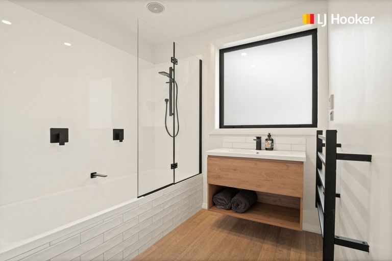 Photo of property in 4 Lambert Street, Abbotsford, Dunedin, 9018