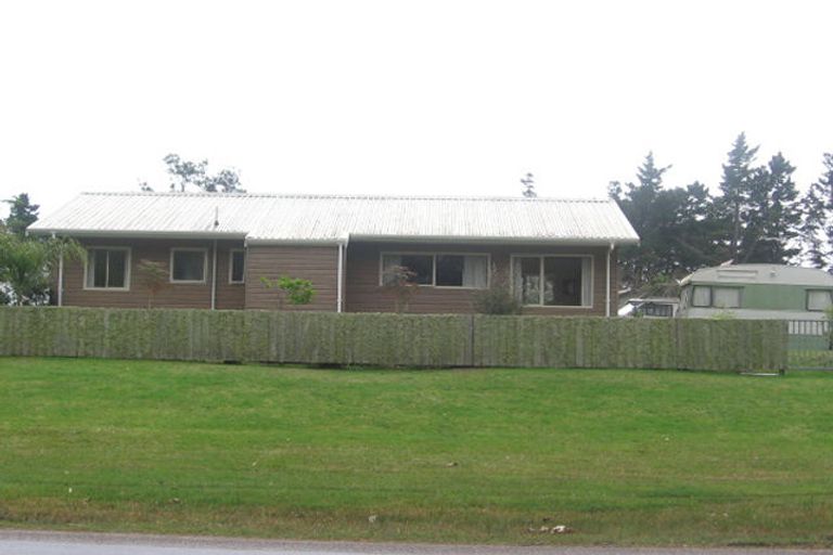 Photo of property in 118 Matarangi Drive, Matarangi, Whitianga, 3592