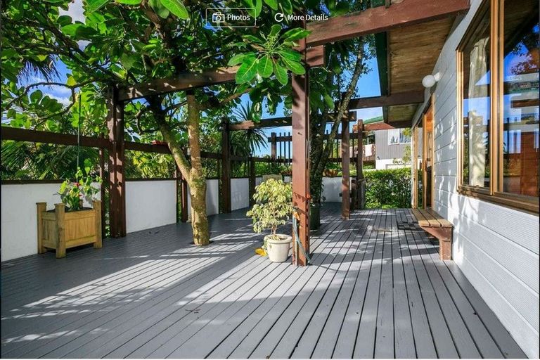 Photo of property in 36 Awaruku Road, Torbay, Auckland, 0630