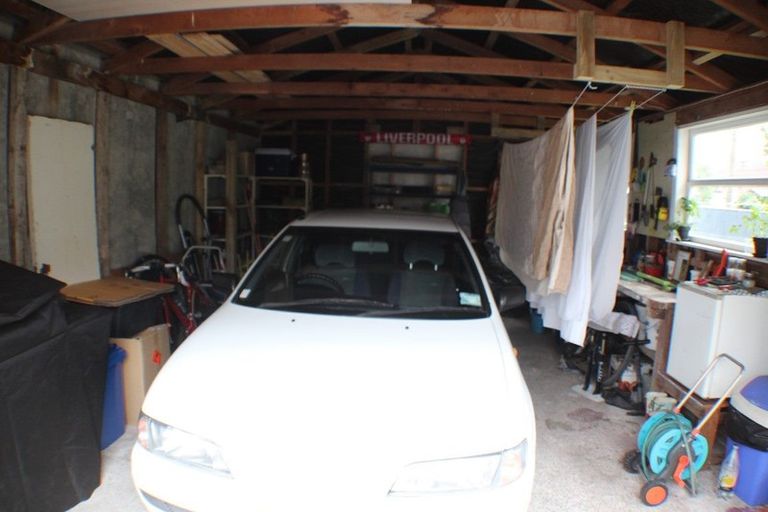 Photo of property in 26 Hewer Crescent, Naenae, Lower Hutt, 5011