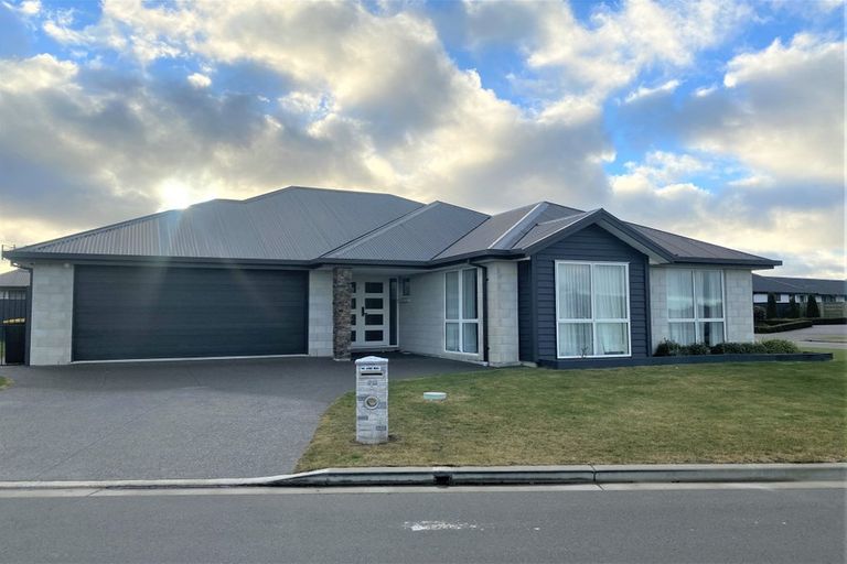 Photo of property in 6 Bendrose Crescent, Wigram, Christchurch, 8025