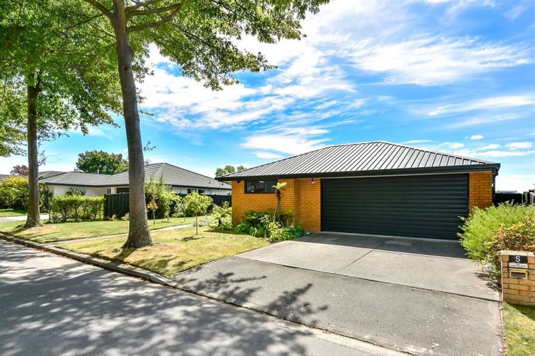 Photo of property in 5 Villa Grove, Ilam, Christchurch, 8041