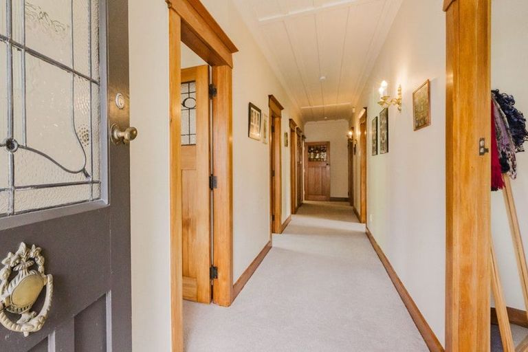 Photo of property in 627 Nelson Street North, Hastings, 4122