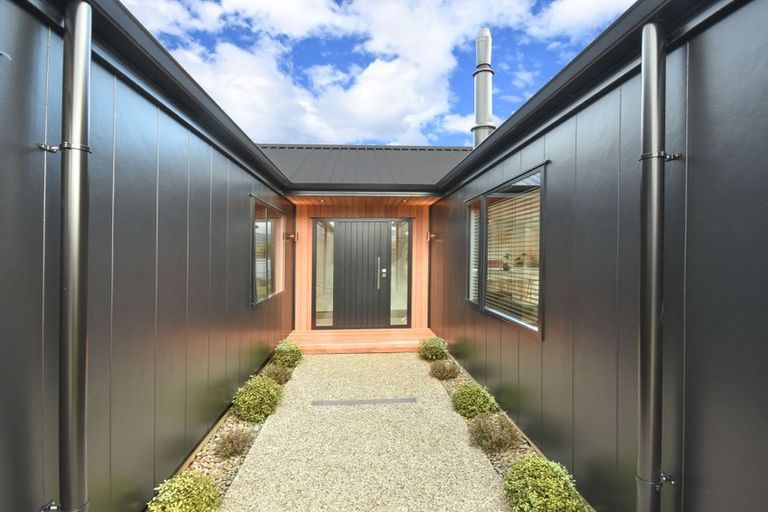 Photo of property in 23 Caledonia Drive, Mosgiel, 9024