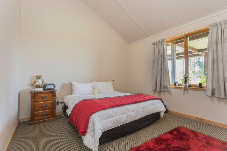Photo of property in 153a Reservoir Road, Oamaru North, Oamaru, 9492
